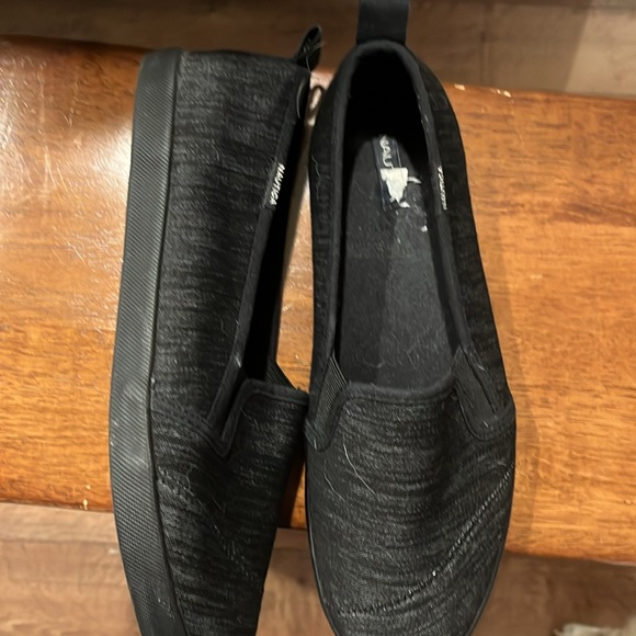 Nautica canvas slip on - Picture 2 of 4